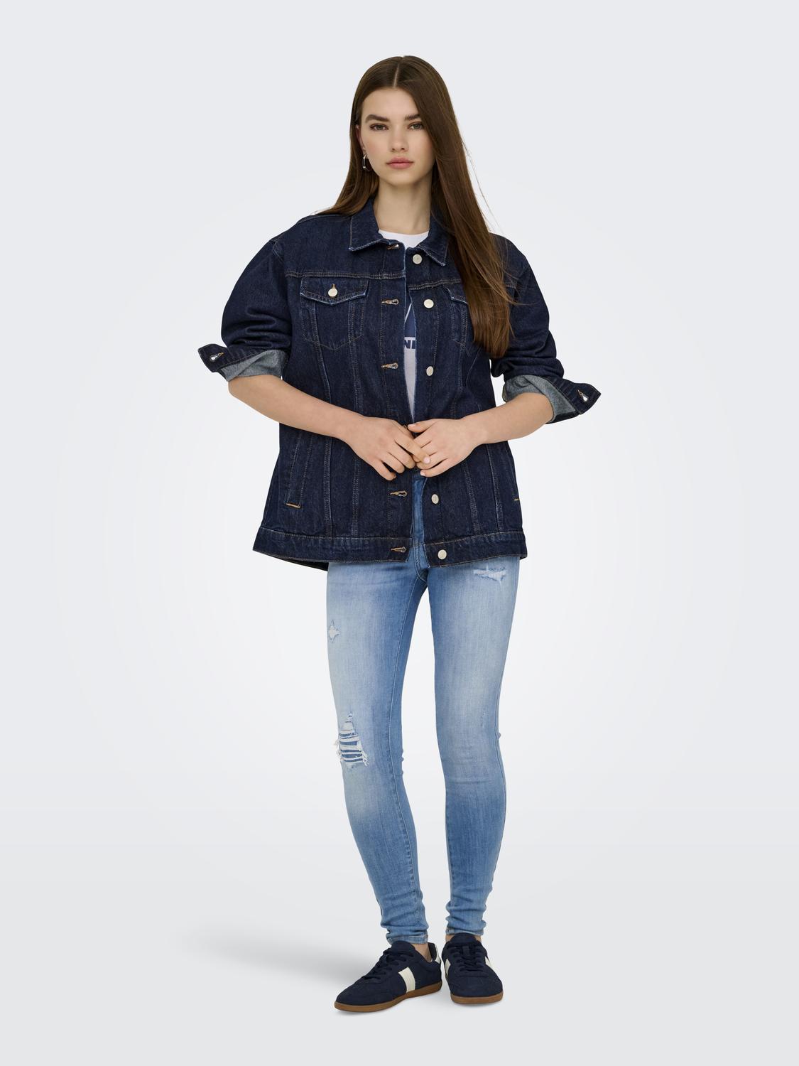 model_shot-front_full